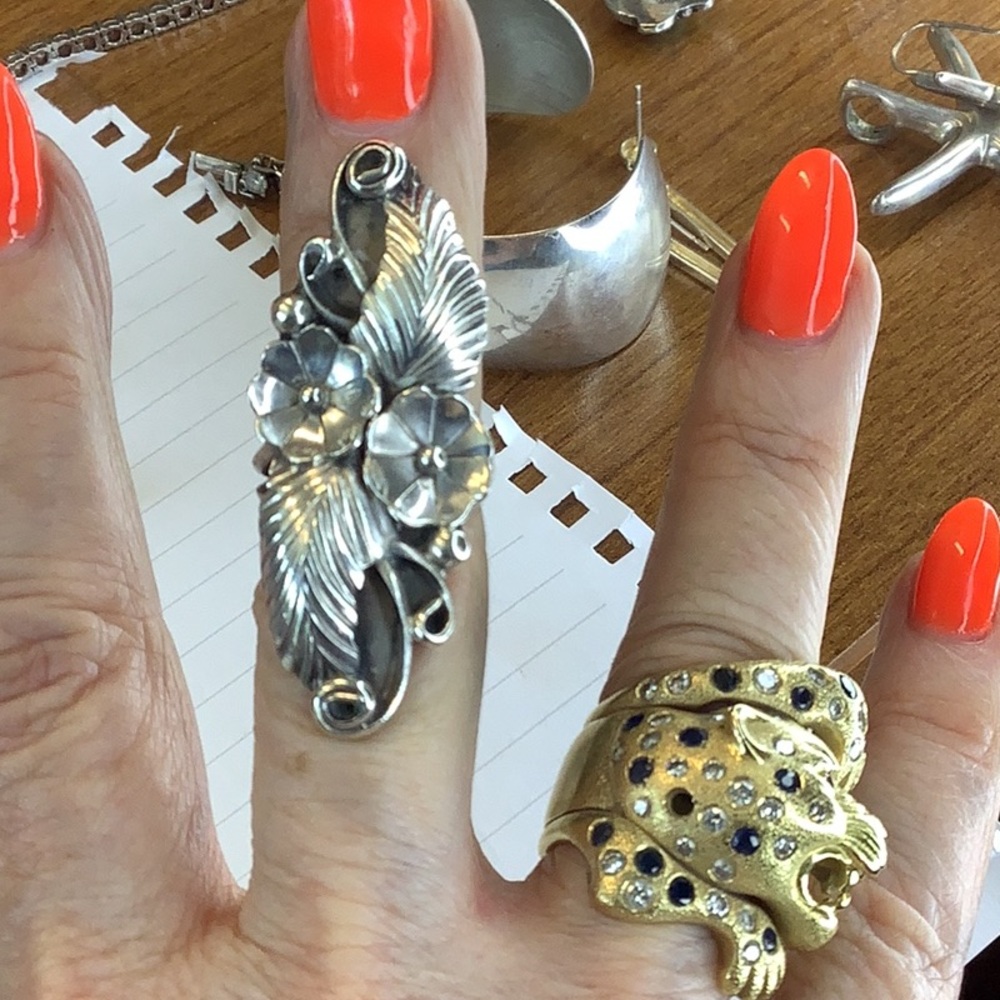 Sterling Silver Floral Leaf Statement Ring - Silver